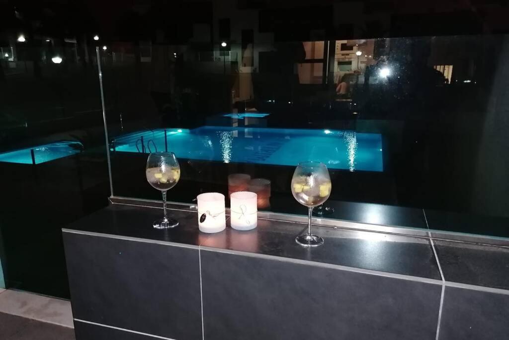 Luxury Penthouse Oasis Beach VIII Orihuela Costa Punta Prima ตอร์เรเวียคา ภายนอก รูปภาพ