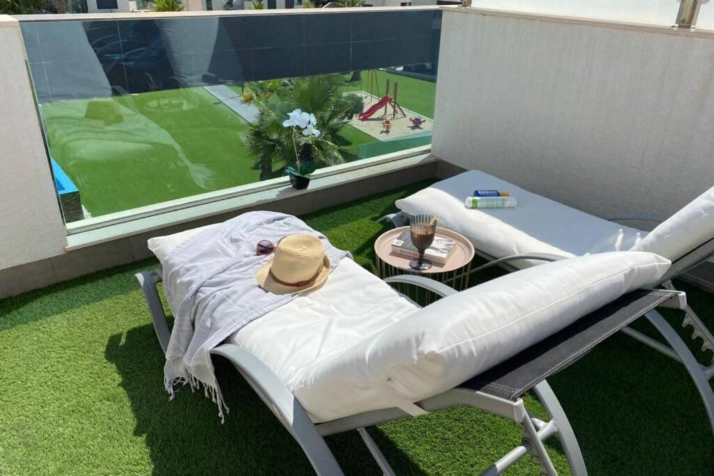 Luxury Penthouse Oasis Beach VIII Orihuela Costa Punta Prima ตอร์เรเวียคา ภายนอก รูปภาพ